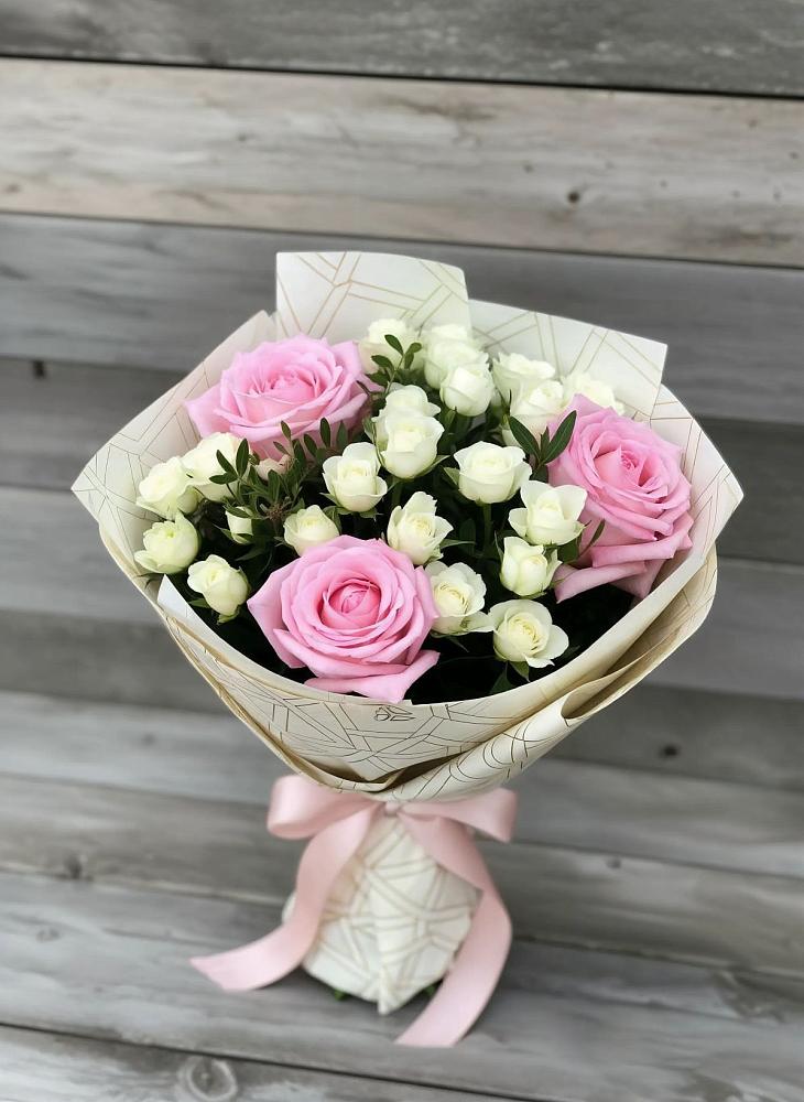 Букет цветов из: Розы в Уссурийске