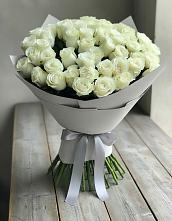Букет 35 Белых роз в Уссурийске