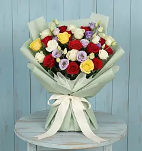 Букет цветов из:  Розы в Уссурийске