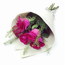 Букет цветов из:  Розы в Уссурийске