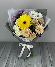Букет цветов из:  Розы, Герберы и Хризантемы #REPLACE_PRED# Уссурийске