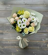 Букет цветов из:  Альстромерии, Розы и Хризантемы в Уссурийске
