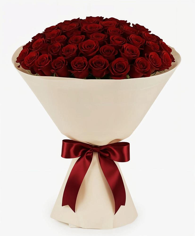 Букет 101 Бордовая роза Блэк Бакарра в Уссурийске