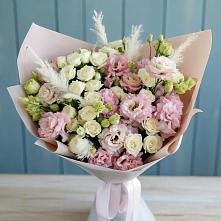 Букет цветов из:  Альстромерии и Розы в Уссурийске
