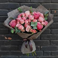 Букет цветов из:  Розы в Уссурийске
